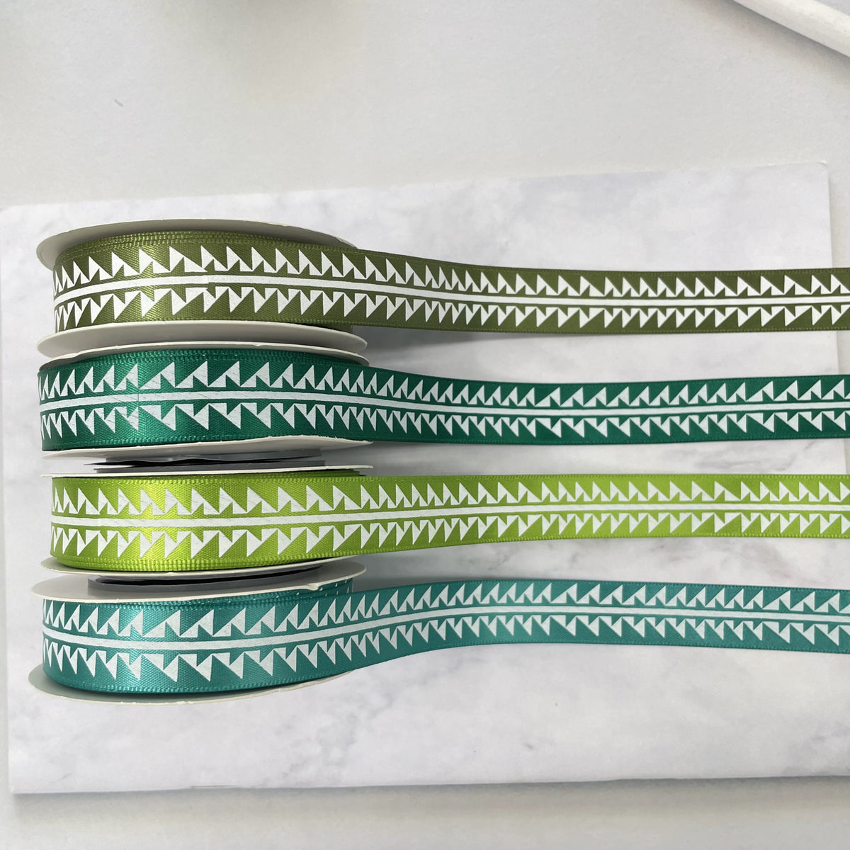 5/8" x 10 yd. Satin Ribbon Cali Native Basket Pattern #2